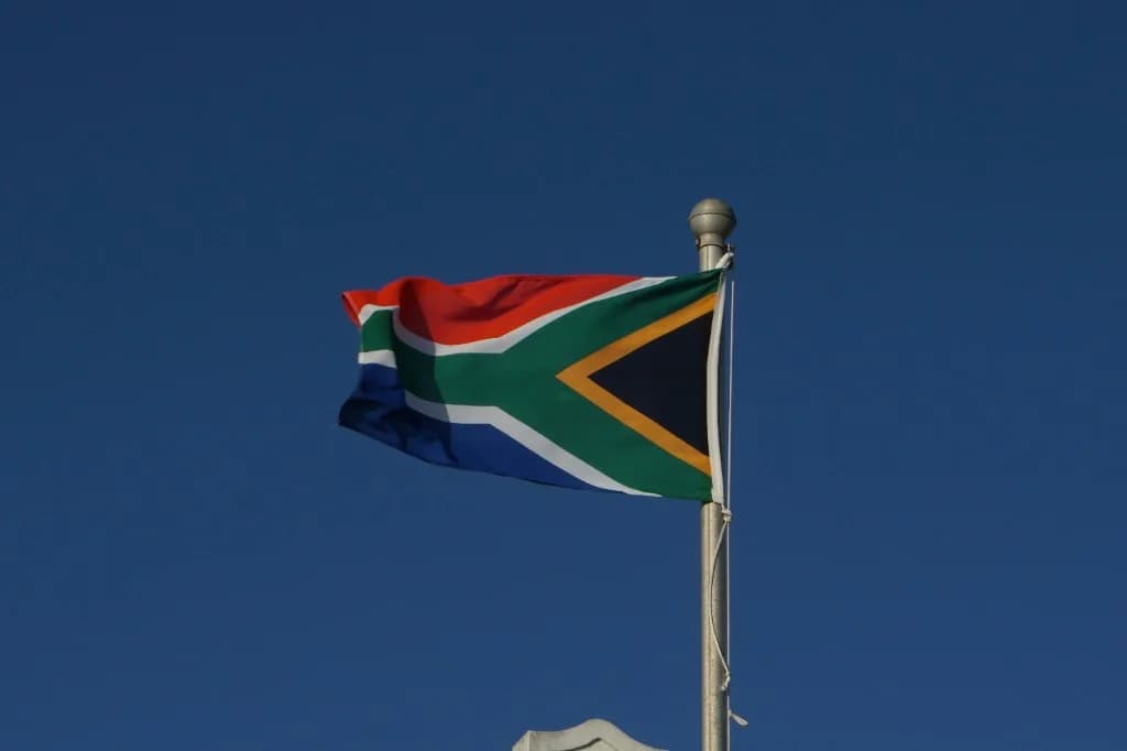About Mobiloitte South Africa hero background